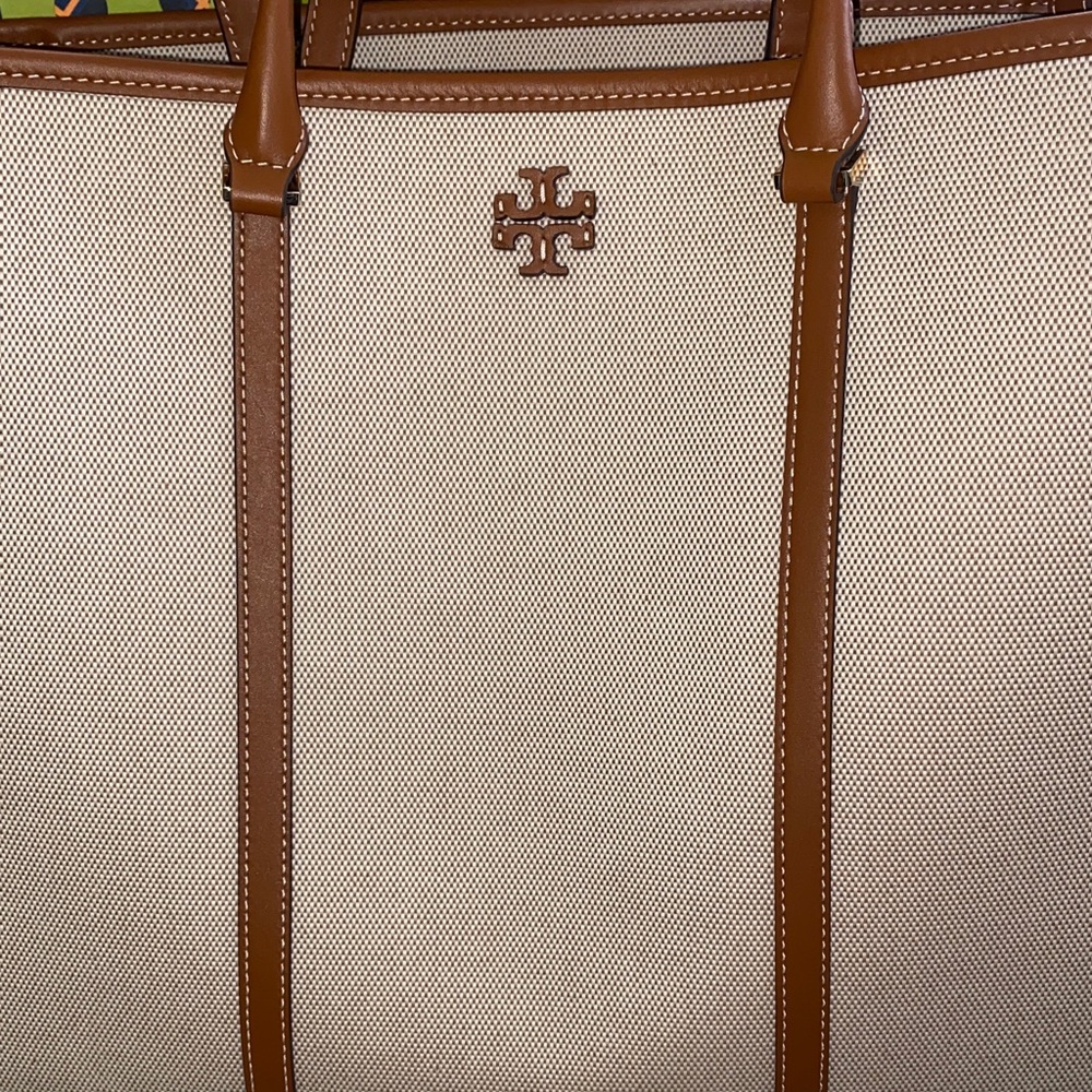 Tory Burch Cream and Brown Tote Bag - Picture 3 of 11